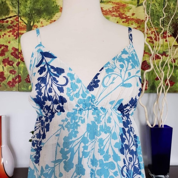 Cute dress - Picture 5 of 7